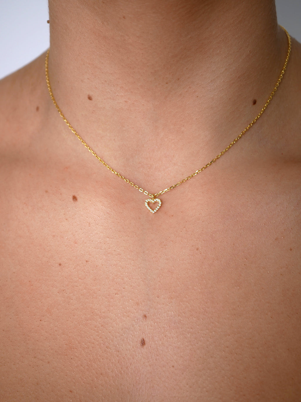 Ella Love Heart Chain Necklace - Gisele Collection Gold