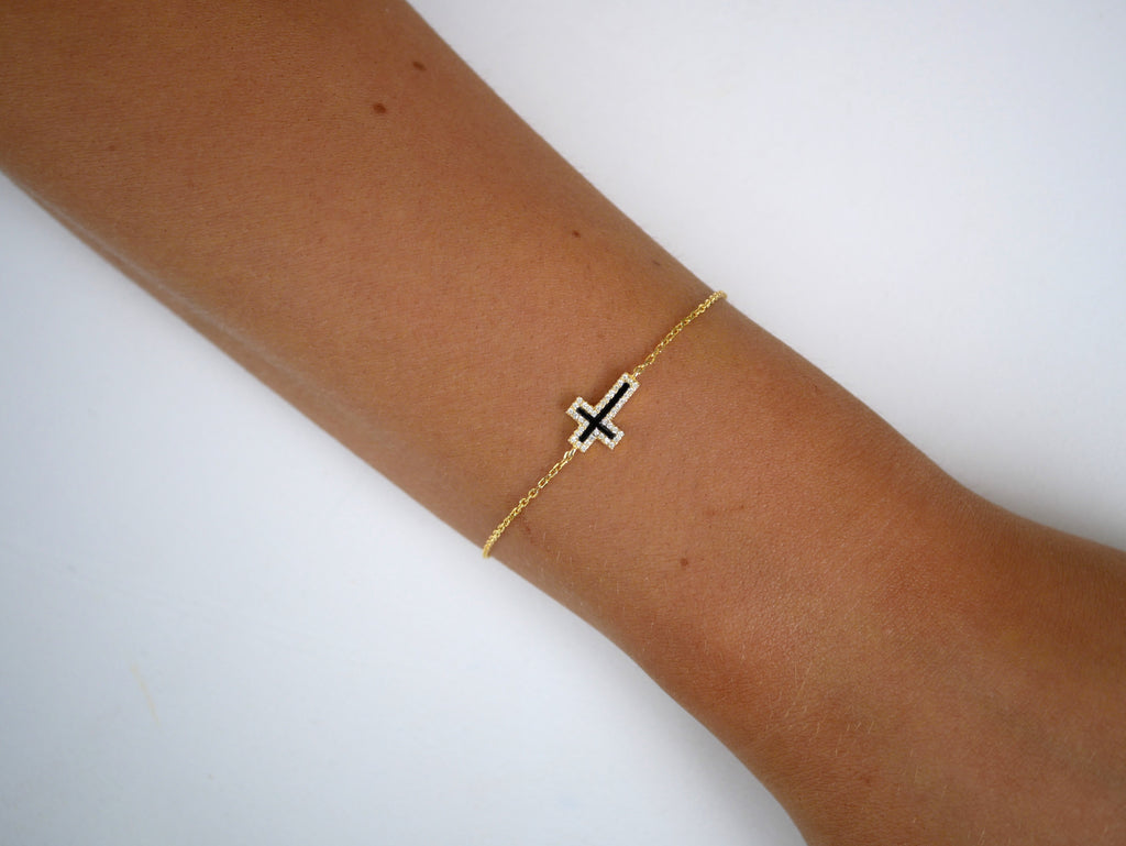 Aria Black Agate Cross Bracelet - Gisele Collection