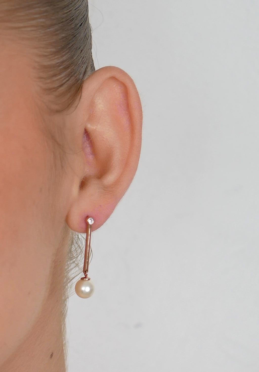 Laura Pearl Drop Earrings Rose Gold