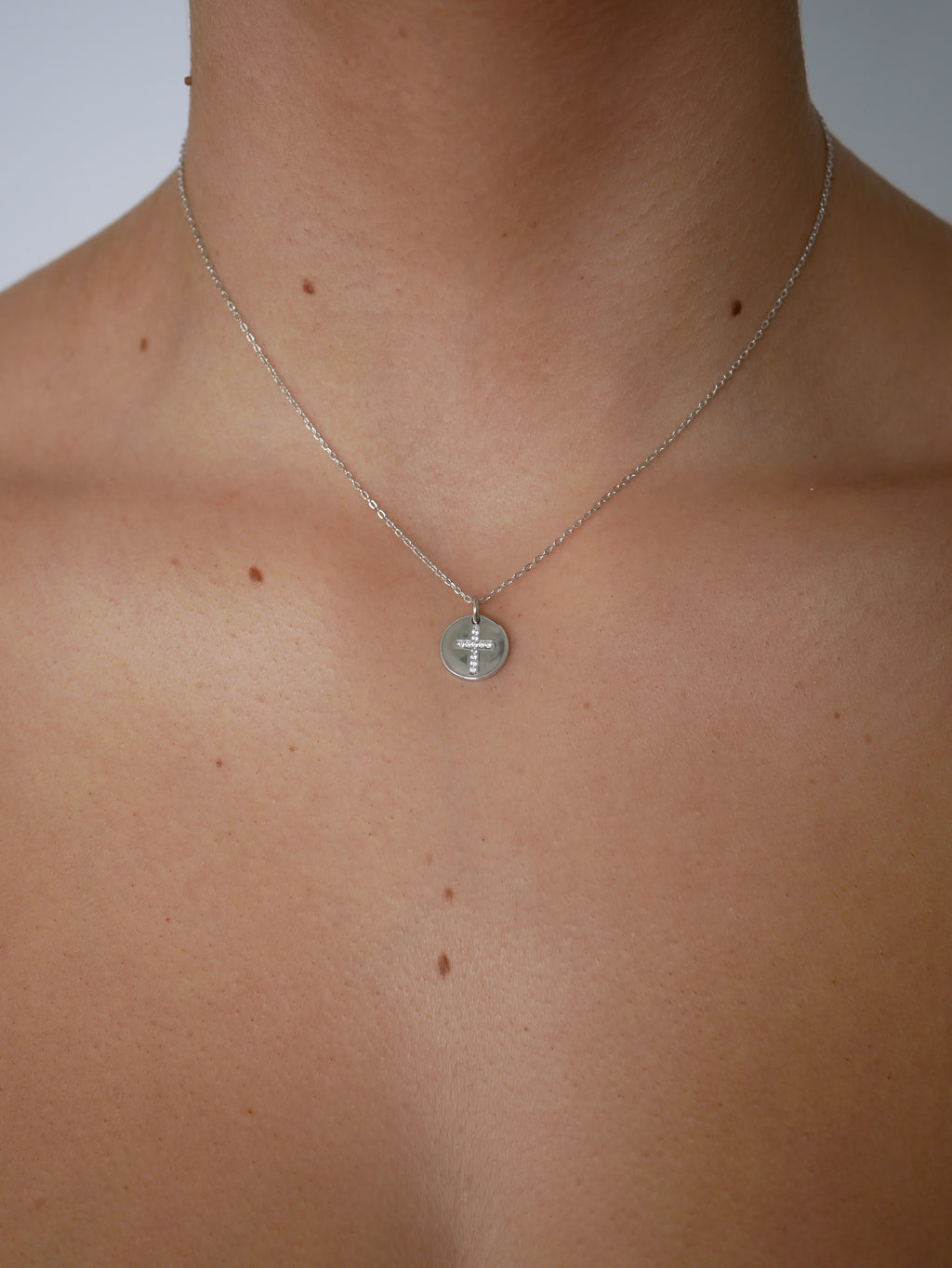 Mia Cross Disc Necklace