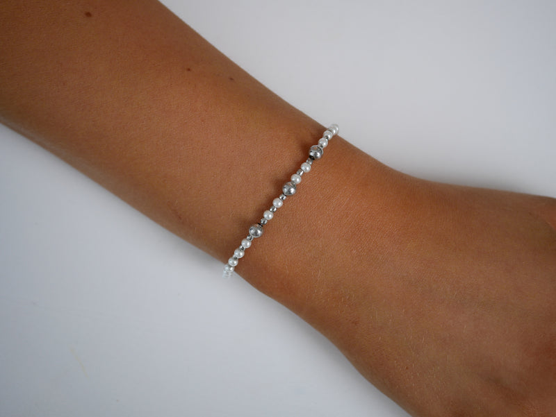 White Pearl & Silver Beaded Ball Bracelet