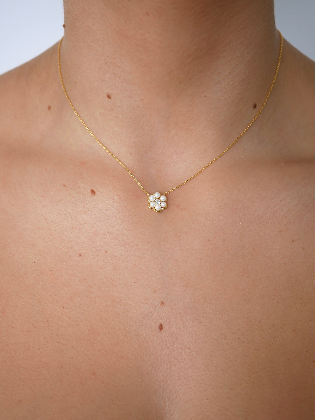 Pearl Flower Necklace