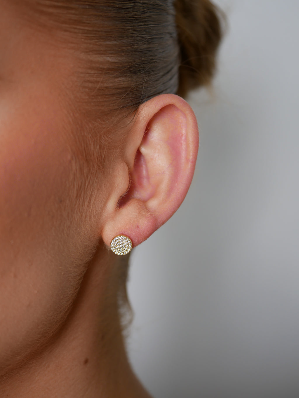 Zarra Circle Disc Crystal Stud Earrings - Gisele Collection